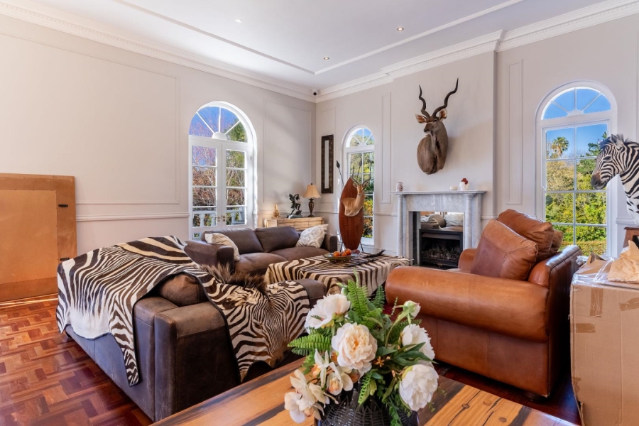 4 Bedroom Property for Sale in Constantia Western Cape